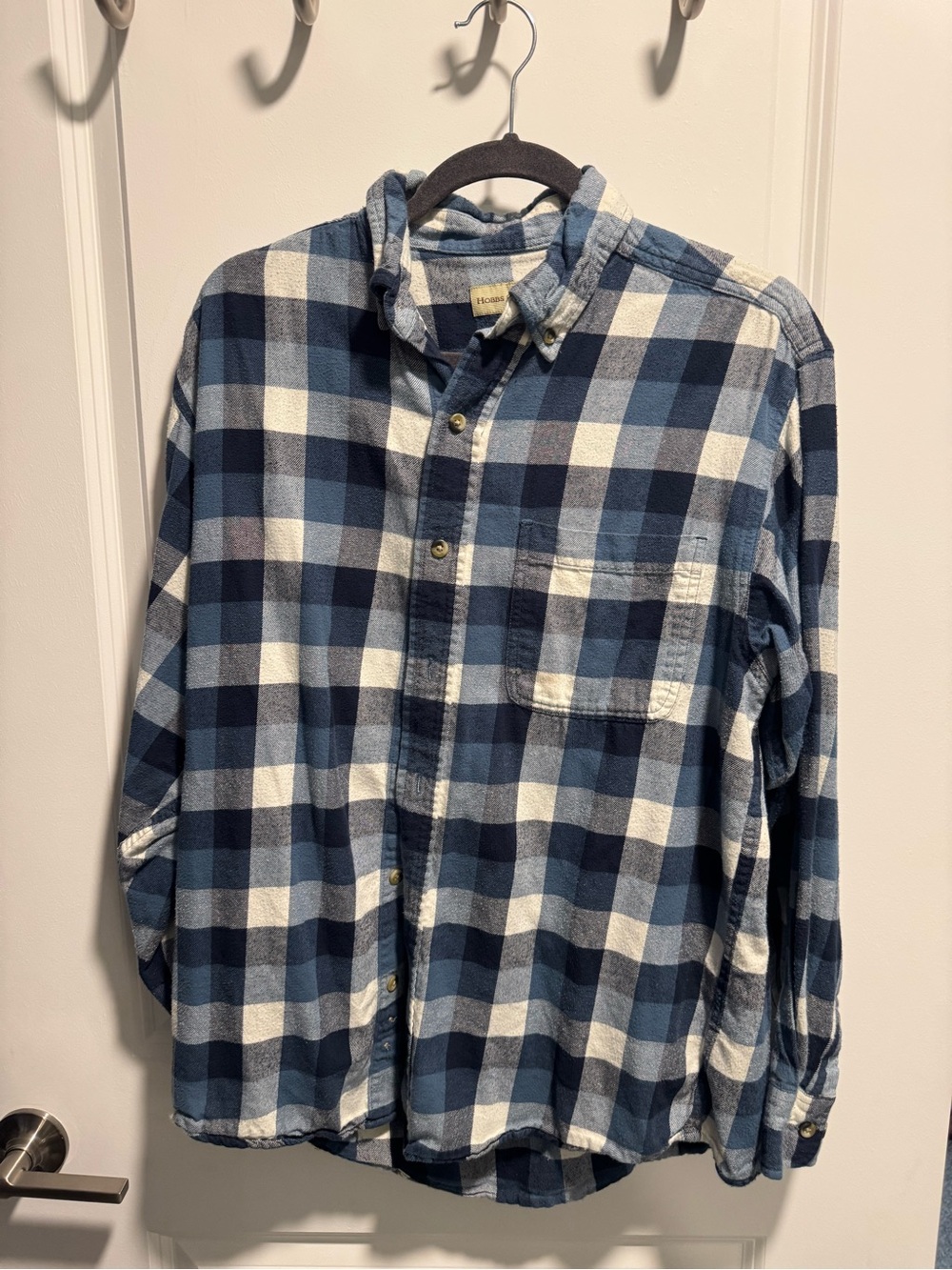 Hobbs Creek Flannel Shirt Men’s M Blue Navy Plaid Button Up
